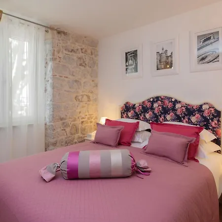 Theatre Heritage 4* Split